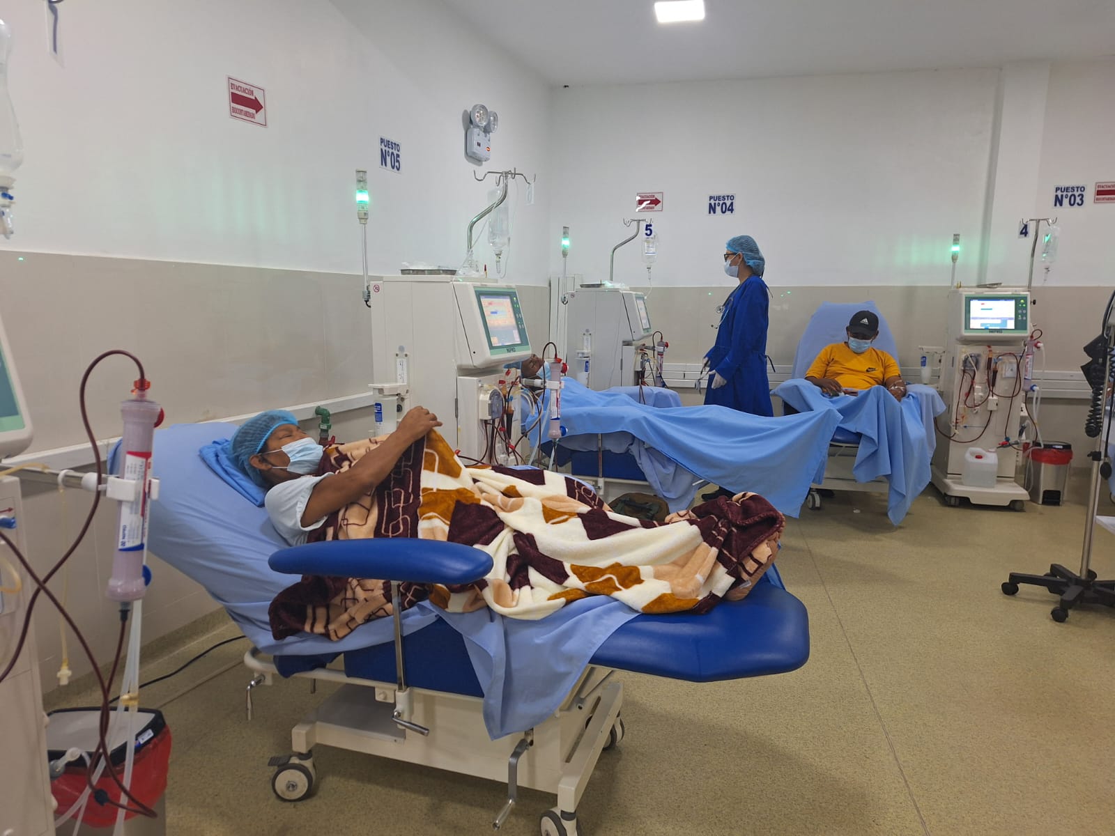 Piura: EsSalud verifica que clínicas no han dejado sin tratamiento a pacientes con problemas renales