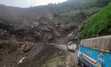 Piura: Nuevo derrumbe de lodo y piedras deja bloqueado acceso a Canchaque y Huancabamba