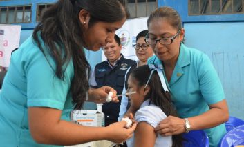 Minsa: Amplia hasta los 18 años aplicación de vacuna contra el VPH
