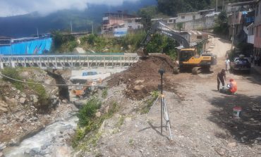 Piura: continúan los trabajos de reforzamiento de muro de contención en Canchaque