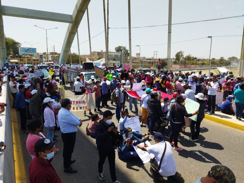 Piura: Denunciarán al comité de contrataciones del MVC y al PNSU ante Fiscalía y Congreso