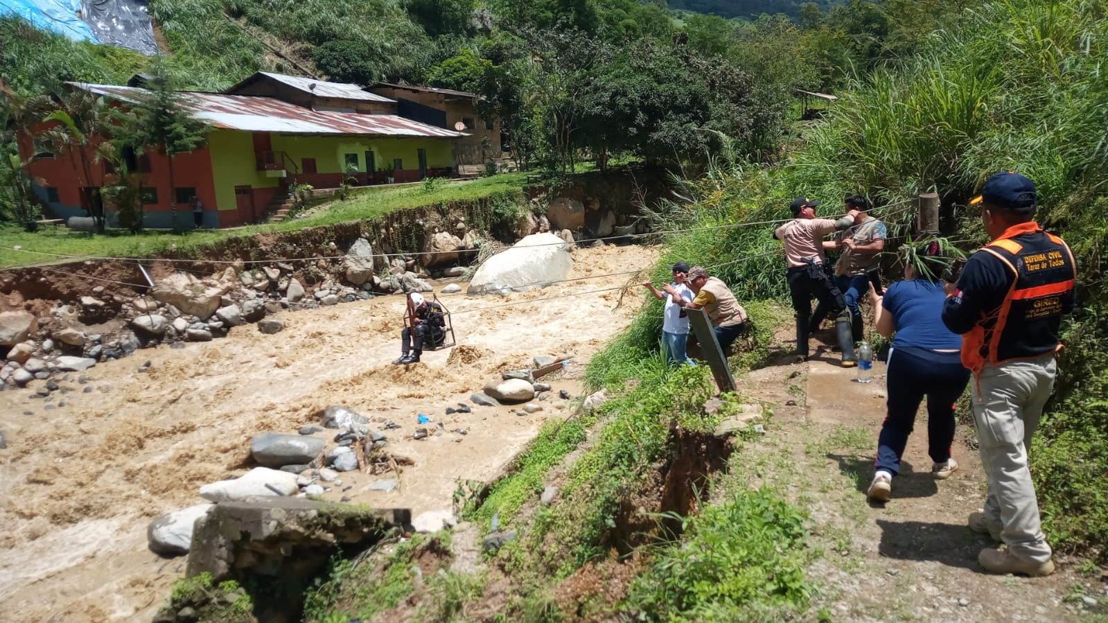 Existen ocho puntos interrumpidos a nivel nacional debido a las lluvias