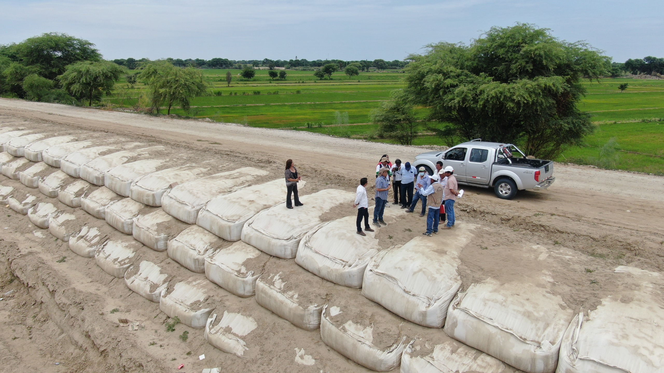 Piura: con geobolsas en río no inundará cultivos