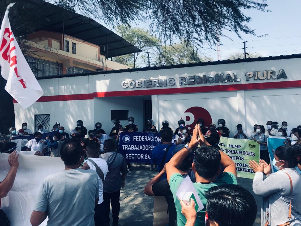 Piura: Personal asistencial del hospital Las Mercedes reclama no recortar guardias