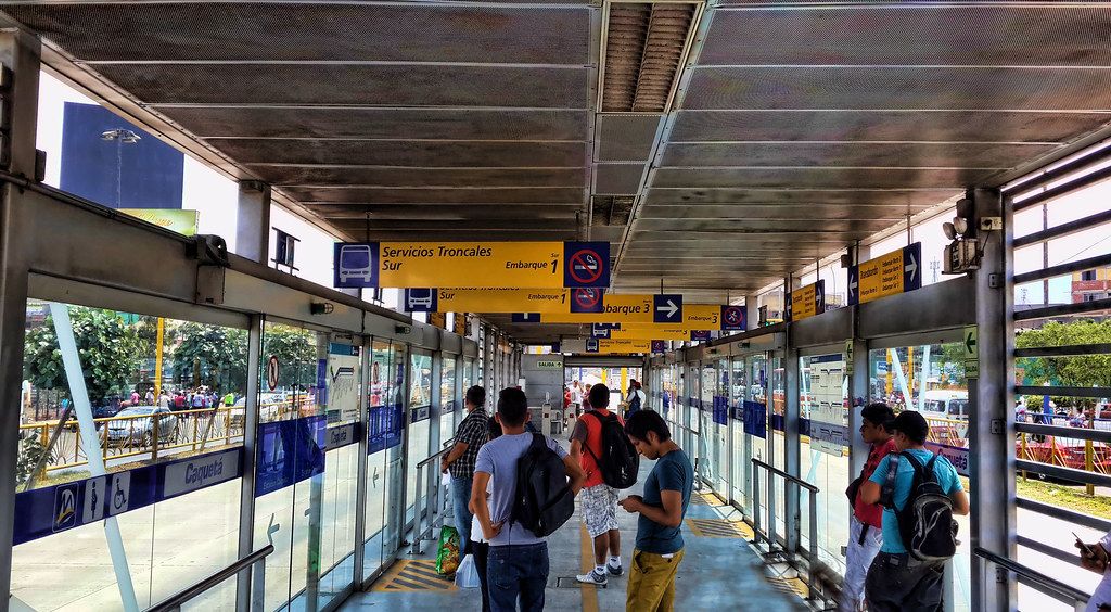 Piura: con el nuevo sistema de buses se mejorarán las pistas rotas, semaforización e informalidad