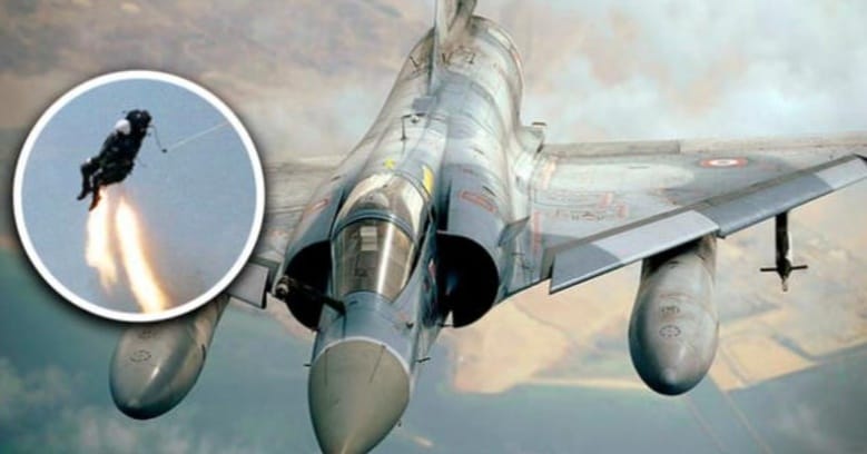 Arequipa: continúa la búsqueda del piloto desaparecido tras estrellarse avión de la FAP