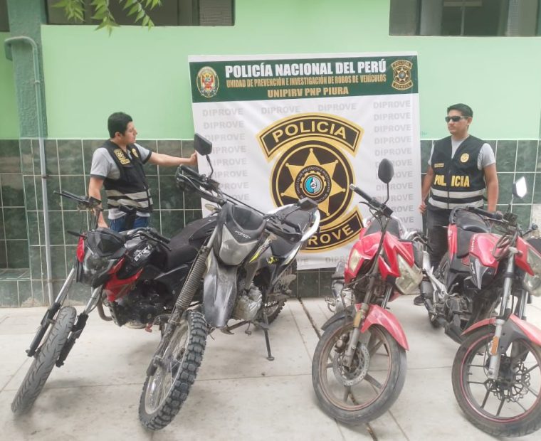 Piura: Policía interviene ‘caleta’ y recuepra cuatro motocicletas robadas