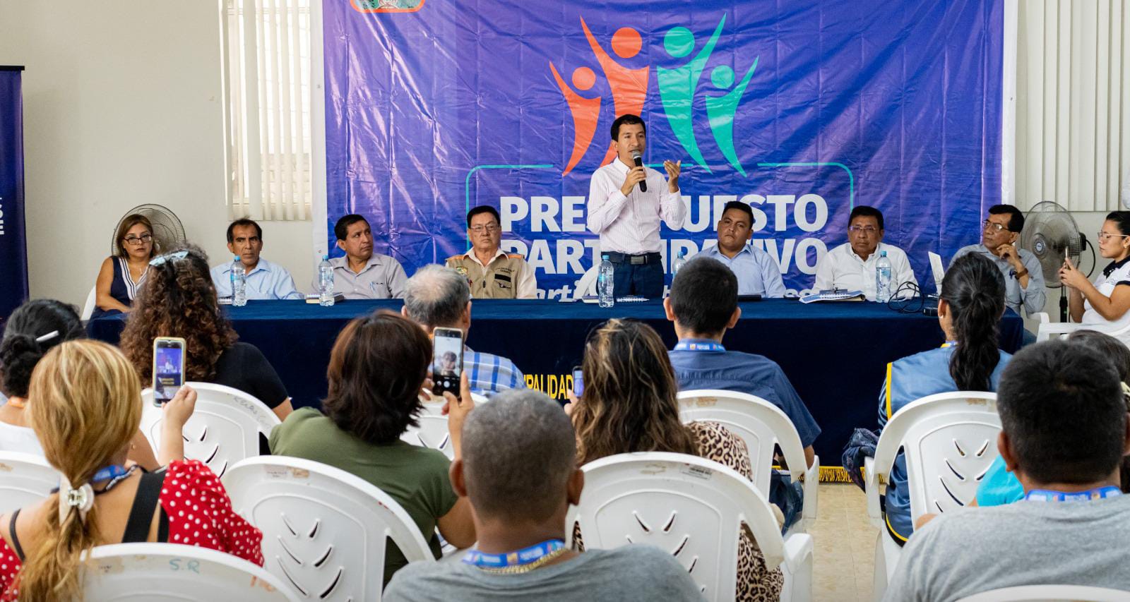 Alcalde Víctor Hugo Febre preside Presupuesto Participativo 2025