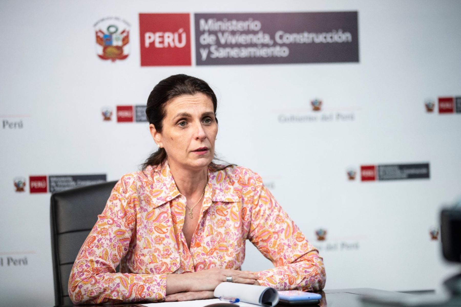 Hania Pérez de Cuellar: asesor de la ministra contrató a 10 personas tras reunirse con ellas