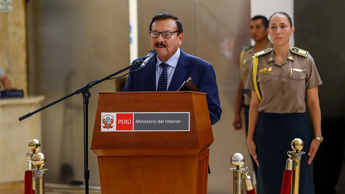 Walter Ortiz renunció al Ministerio del Interior en medio de crisis en el Gobierno