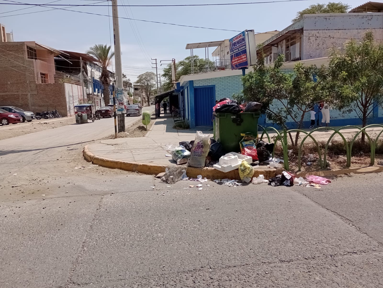 Piura: Vecinos exigen a alcalde de Castilla mejorar el servicio de recolección de basura