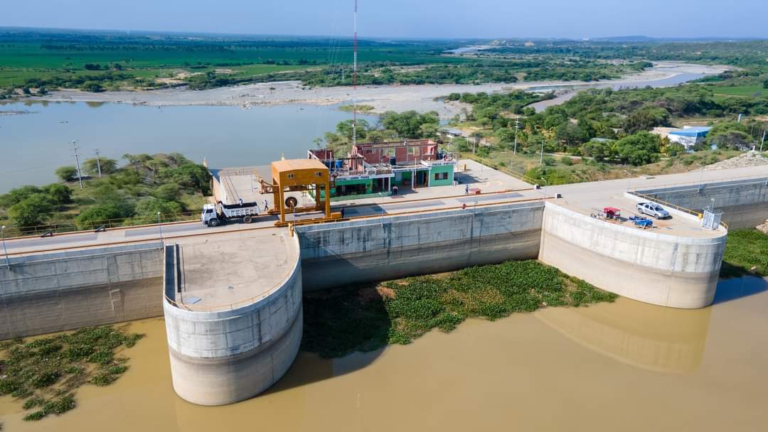 Gobierno declara de interés nacional la descolmatación del reservorio Poechos de Piura
