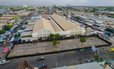 Piura: Cierran boulevard en mercado para instalar bloquetas y bancas nuevas