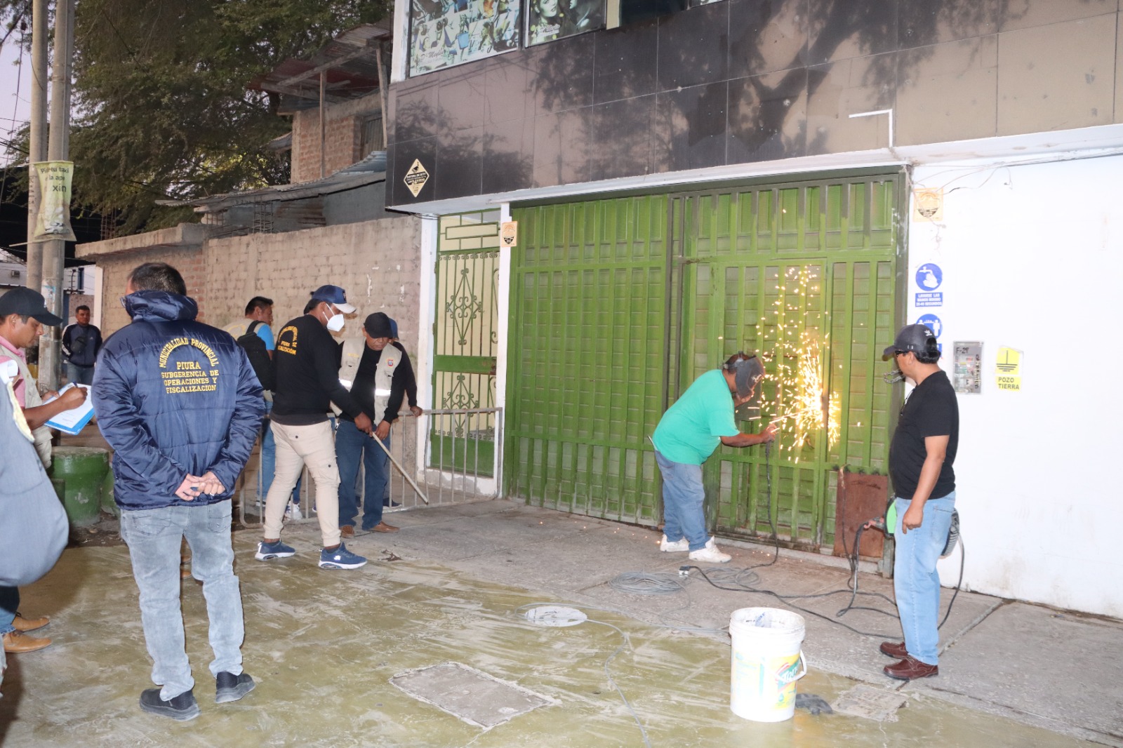 Piura: Bar “Son de barrio” fue clausurado por causar molestia a vecinos de Los Titanes