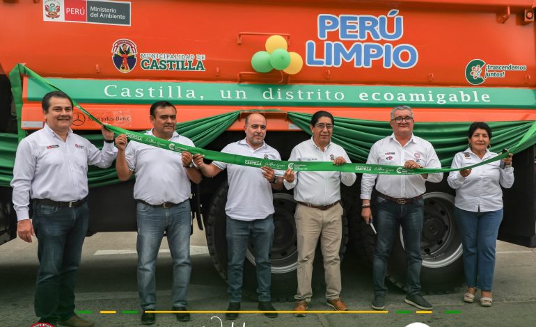 Piura: ONPE hizo entrega de kit de revocatoria a promotor de Colectivo de Castilla