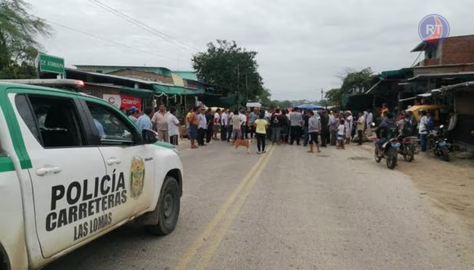 Piura: En filtro de aire de camioneta encuentran pistolas a tres sujetos en Suyo