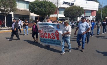 Piura: Trabajadores sindicalizados del Sector Público protestaron por las calles del centro
