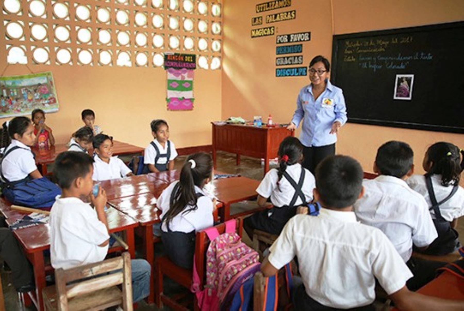 Minedu: Docentes que ingresaron a la Carrera Pública Magisterial recibirán bono