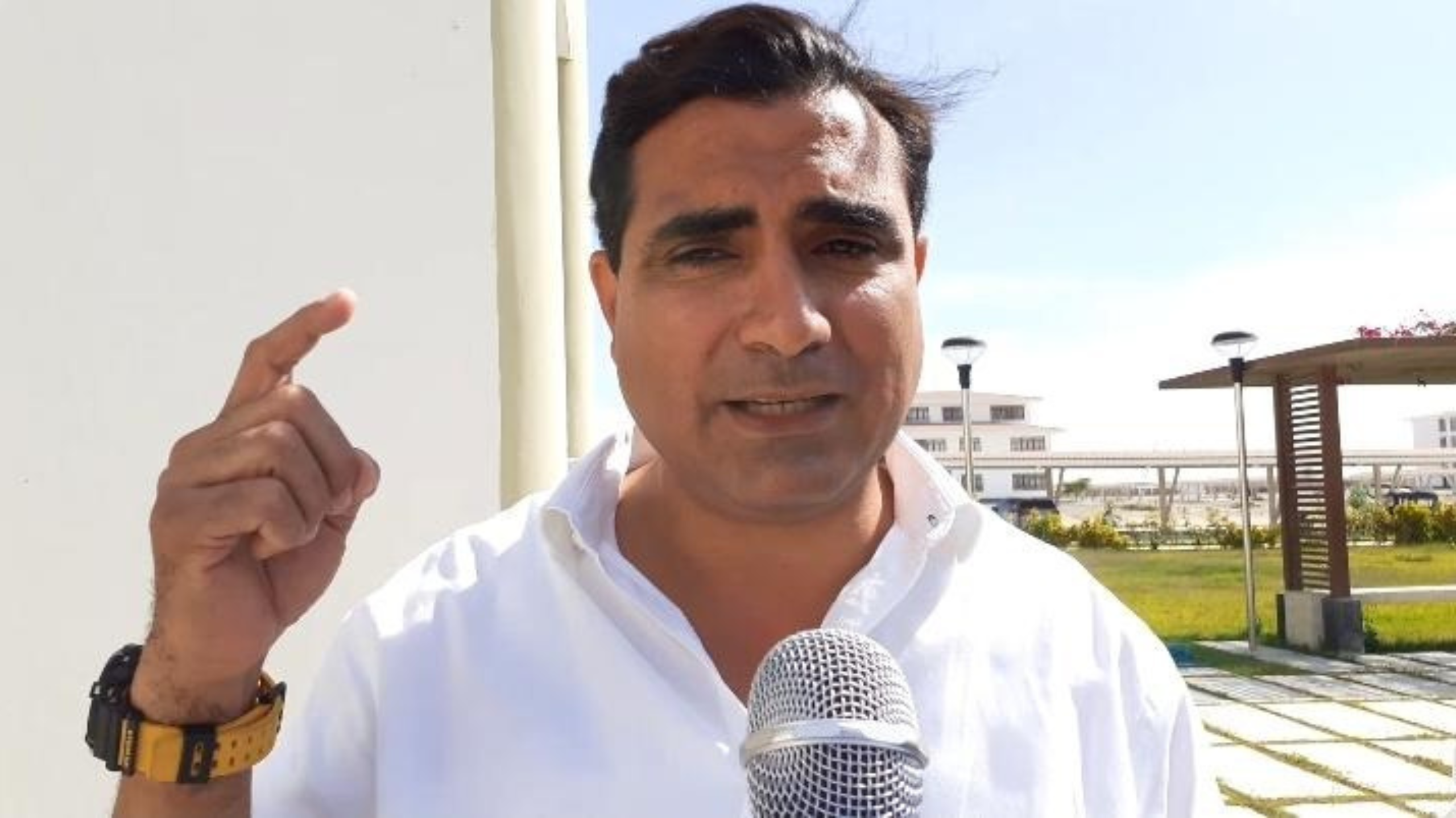 Gobernador de Piura responde a audio que implica al director de Educación en corrupción