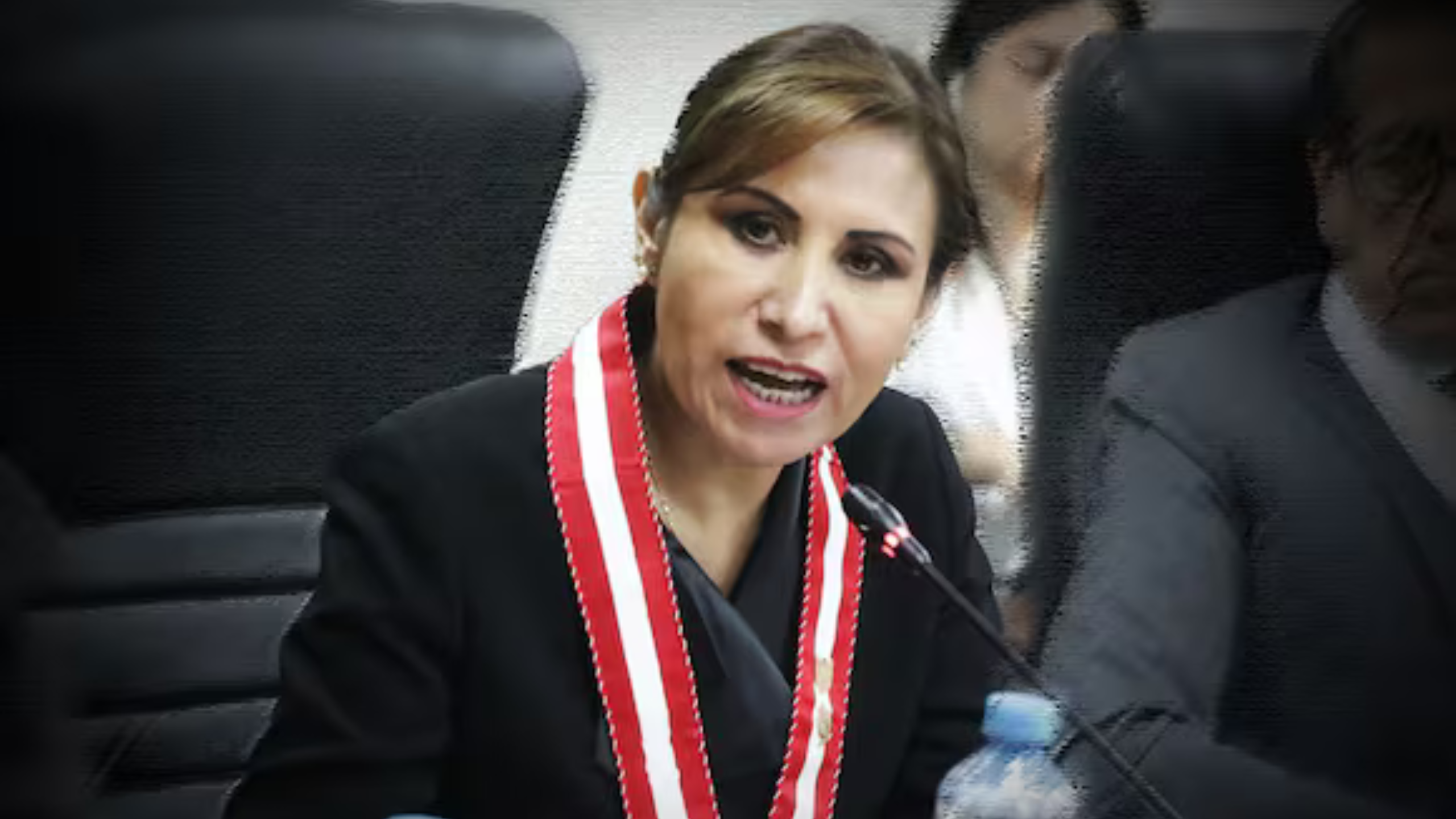 Fiscalía solicita nuevo impedimento de salida para Patricia Benavides tras viaje a Chile