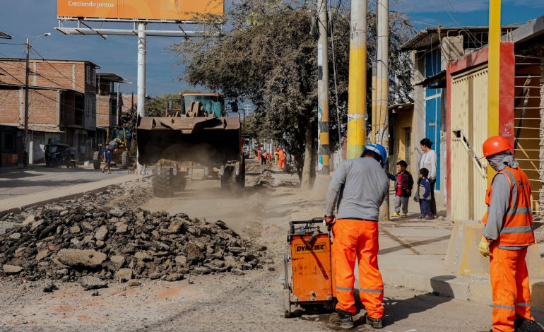 Piura: GORE analiza expedientes de obras de más de 121 millones y subsanará observaciones