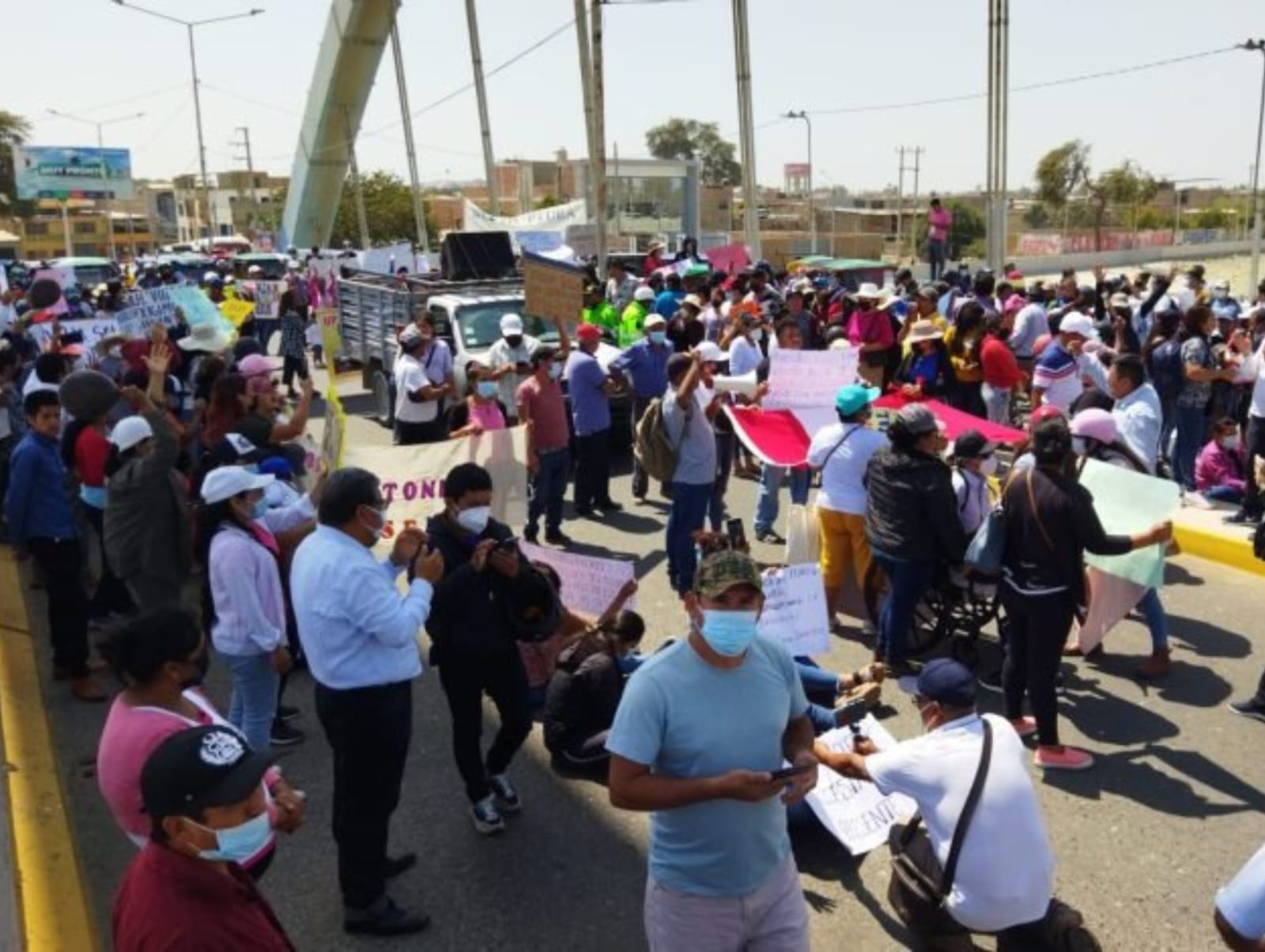 Piura: Exigen al Gobierno adjudicar el proyecto para 96 sectores de Piura