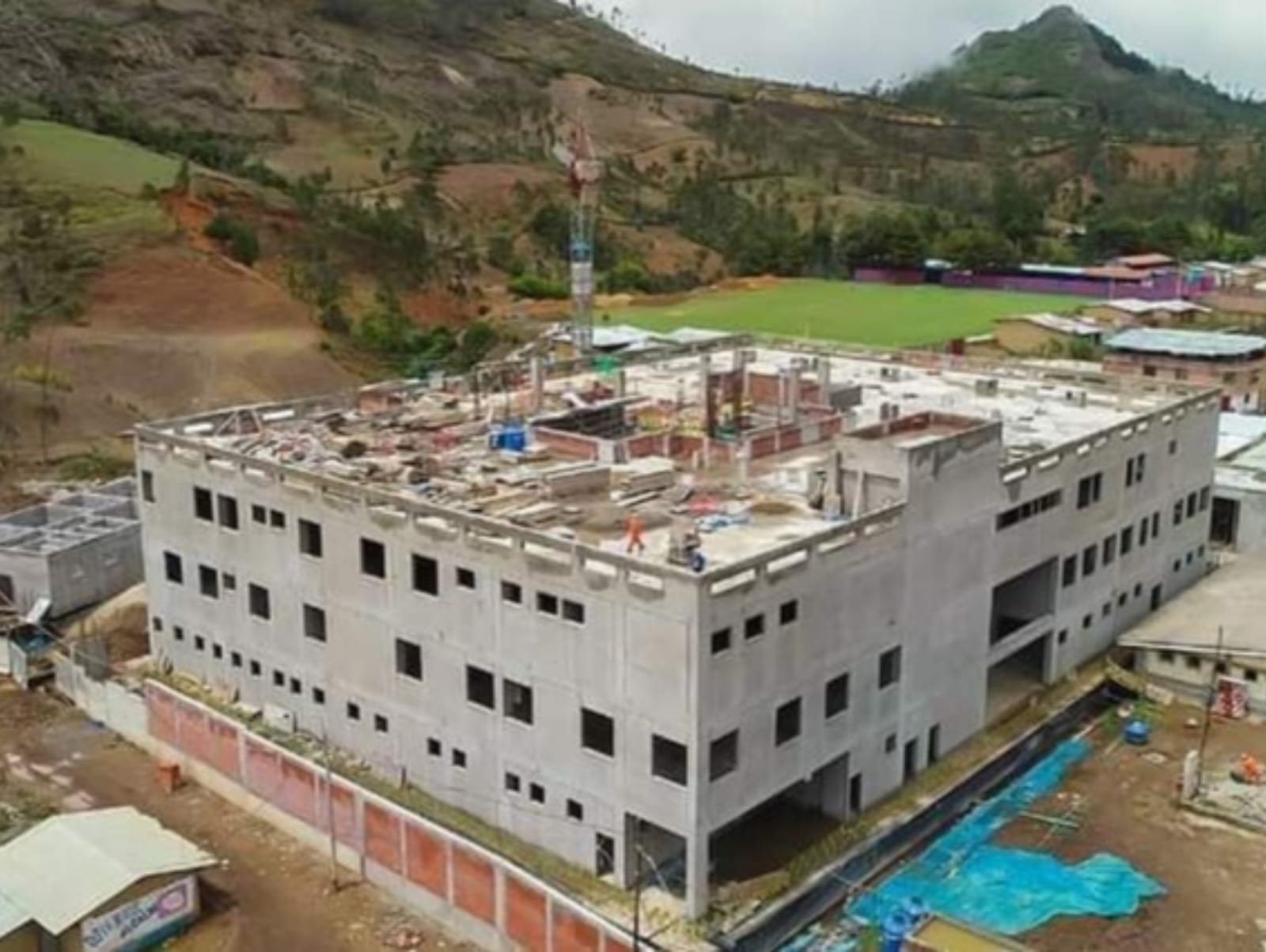 Piura: En cinco meses GORE reiniciaría trabajos en los hospitales estratégicos abandonados