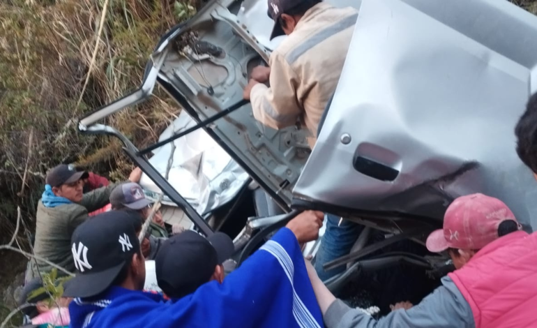 Trágico accidente en Huancabamba: Minivan cae a un abismo y deja seis fallecidos