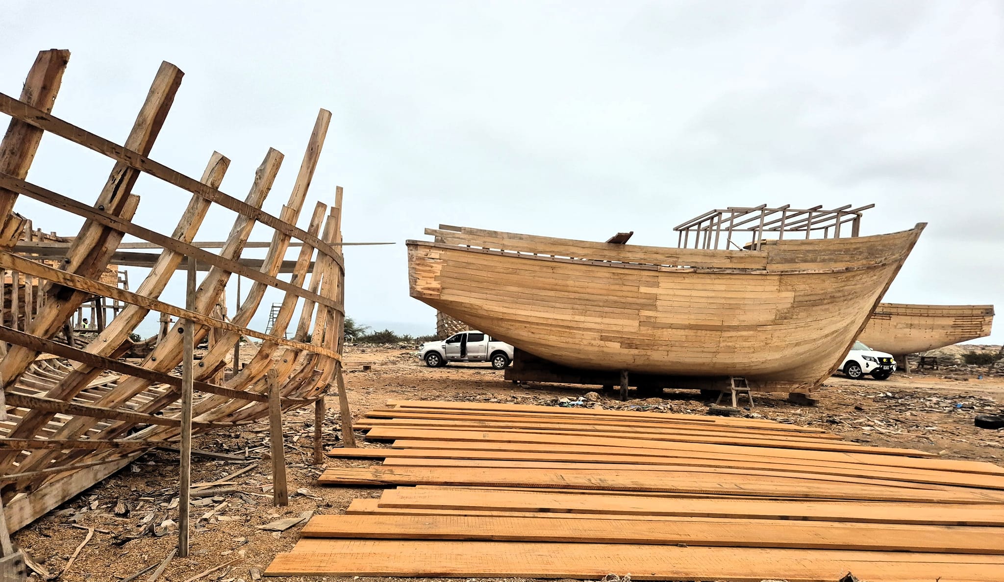 Piura: Decomisan madera en astillero ilegal en La Tortuga