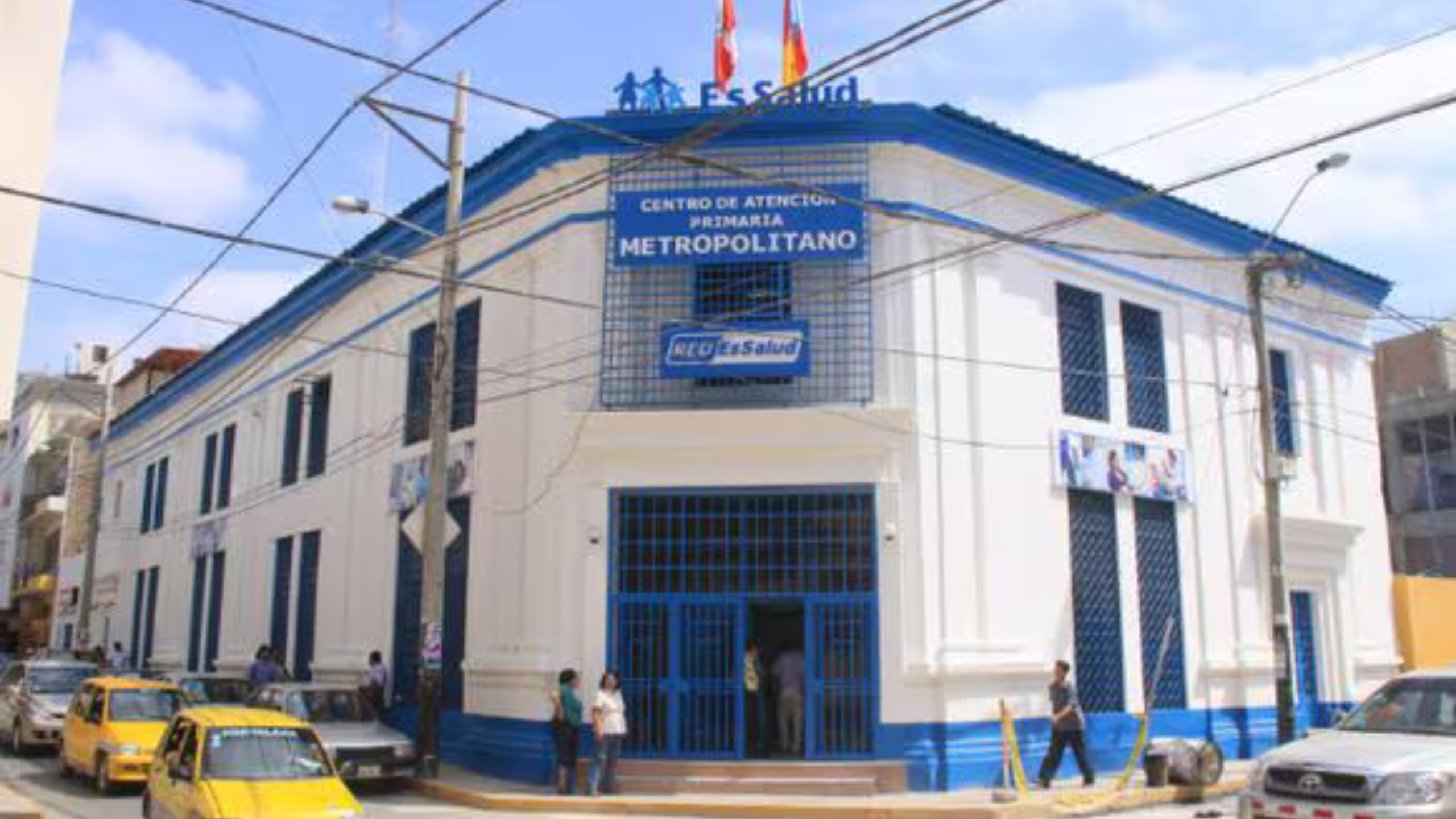 Piura: incendio en almacén de medicamentos del CAP III Metropolitano EsSalud
