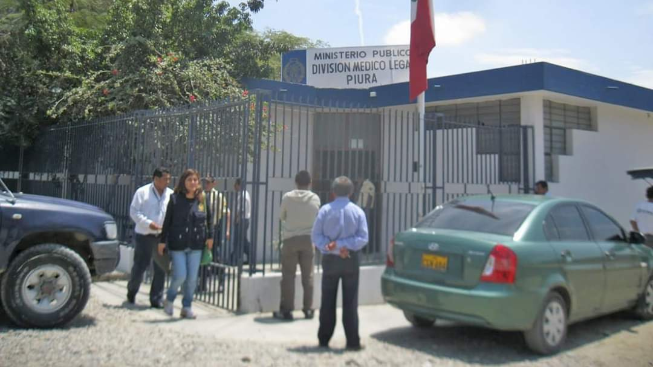 Madre pierde la vida al ser impactada por un automóvil en La Legua