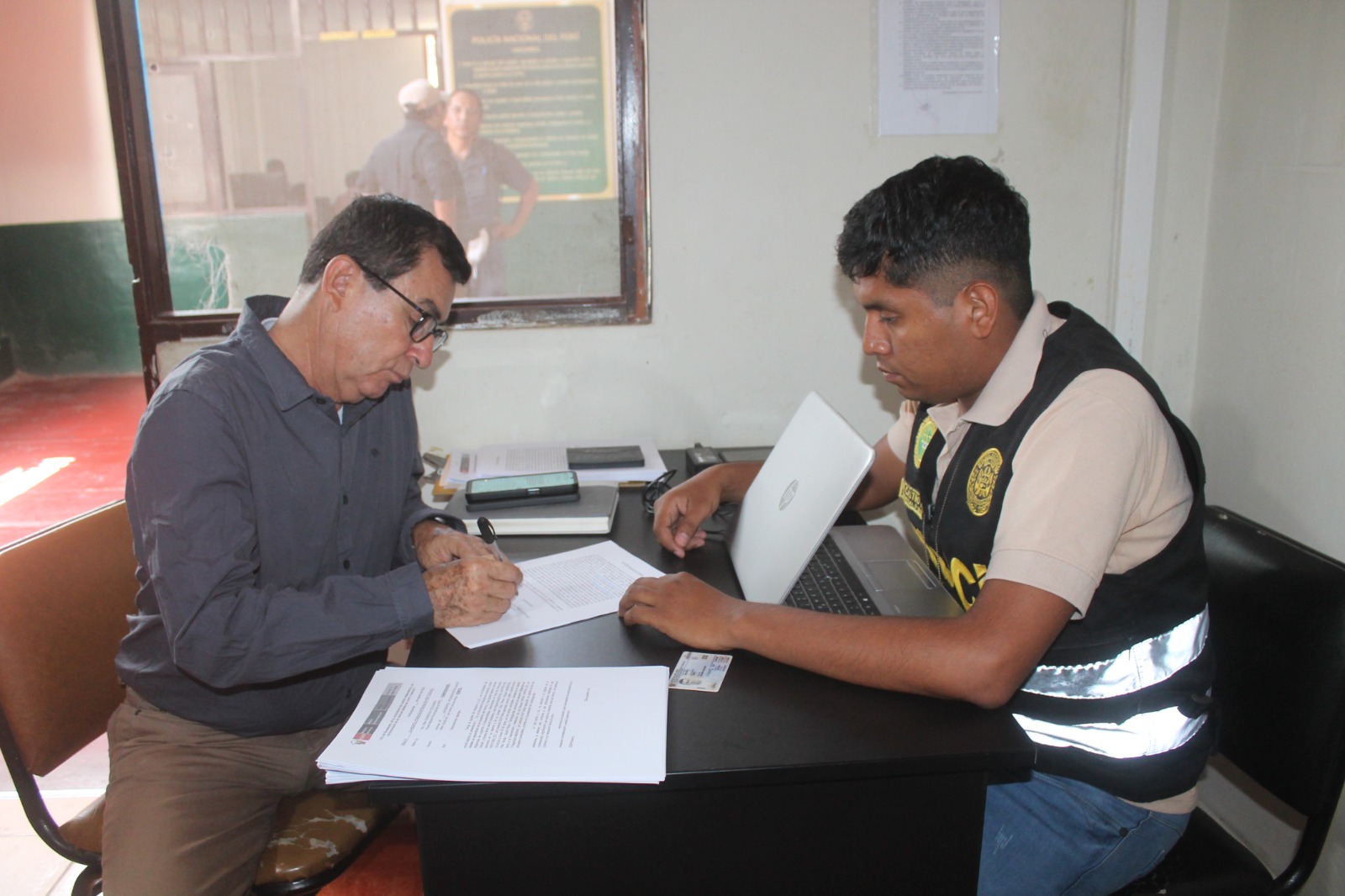 Piura: Delincuentes “ofrecen” trabajos y obras usurpando identidad de redes sociales de alcalde de Tambogrande