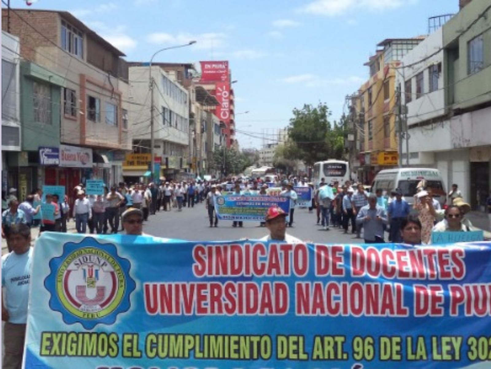 Piura: “Los docentes honestos de la Universidad Nacional de Piura exigimos una investigación exhaustiva”