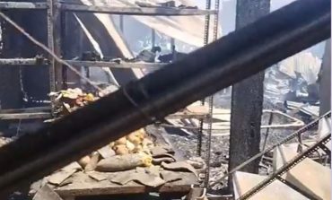 Piura: Cuatro familias en Los Polvorines pierden todo tras voraz incendio