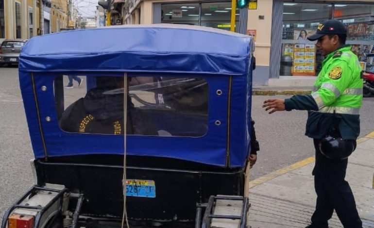 Piura: Intervienen mototaxis circulando en calles del centro de la ciudad