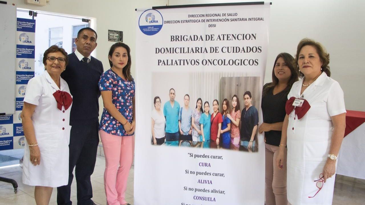 Brigadas de cuidados paliativos brindan atención médica y psicológica a pacientes con cáncer