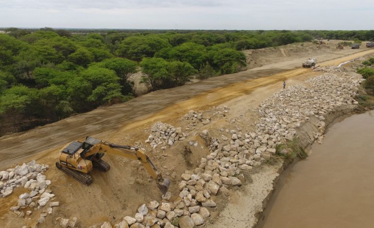 Piura: Construirán defensas ribereñas y carretera Cura Mori-El Tallán