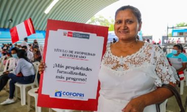 Piura: Mil 226 familias se benefician con títulos de propiedad en la región