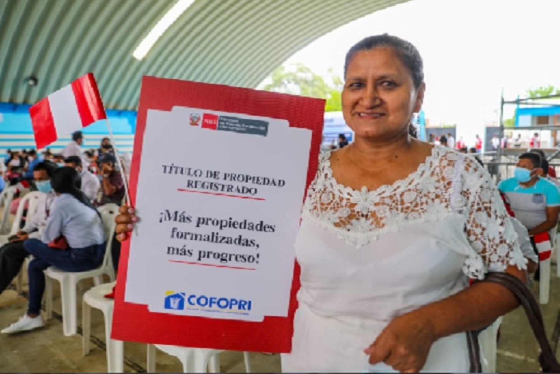 Piura: Mil 226 familias se benefician con títulos de propiedad en la región