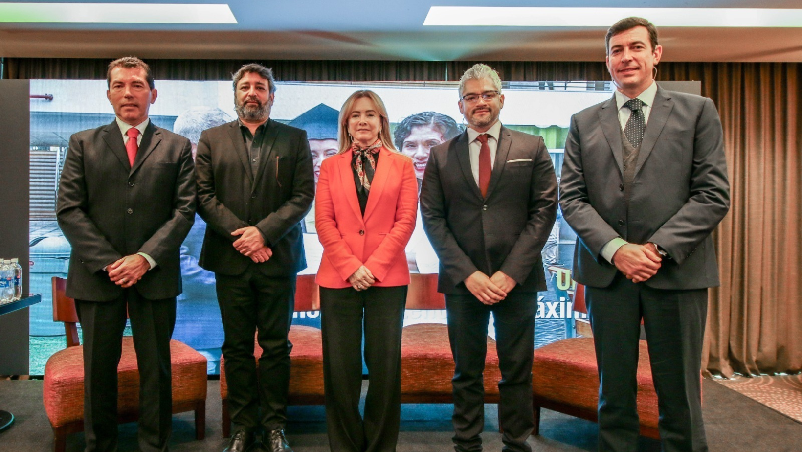 Cerca del 75 % de nuevos puestos laborales en Perú requieren habilidades digitales