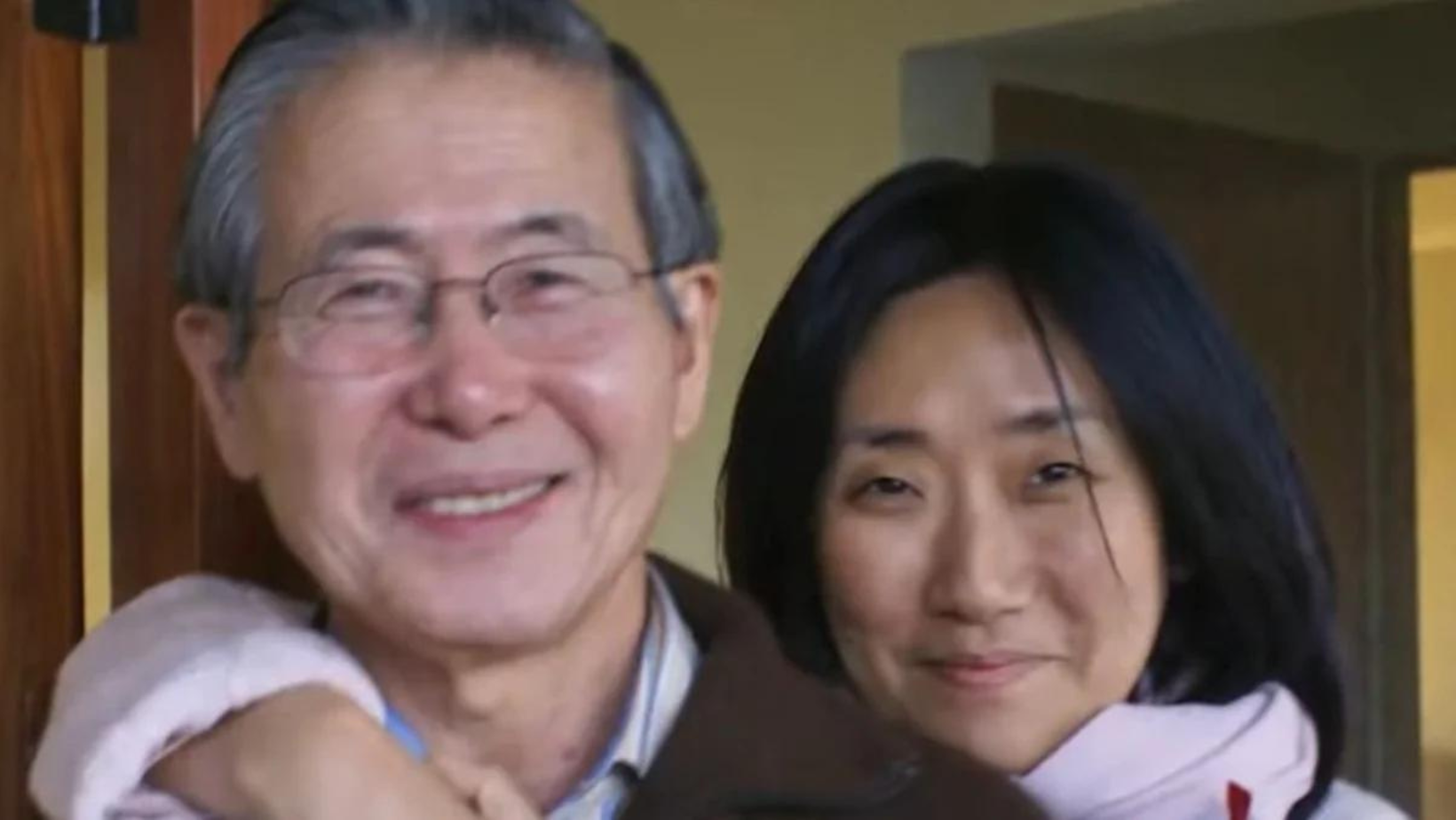Presidente del Congreso se opone a que viuda de Alberto Fujimori reclame pensión vitalicia