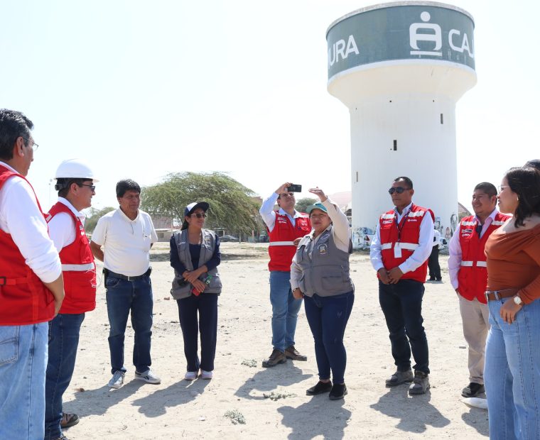 Piura: Evalúan viabilidad de proyecto de mejoramiento de agua potable y alcantarillado en Sechura