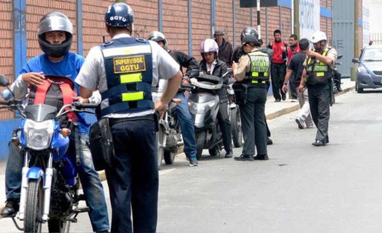 Piura: Comuna prohíbe uso de casco cerrado y dos pasajeros en motocicleta en Sullana