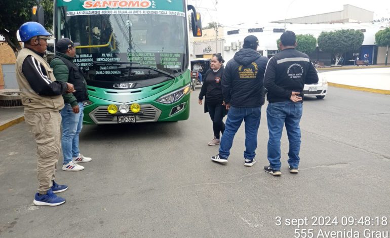 Piura: Bus realizaba transporte público utilizando nombre de empresa Santo Toribio de Mogrovejo