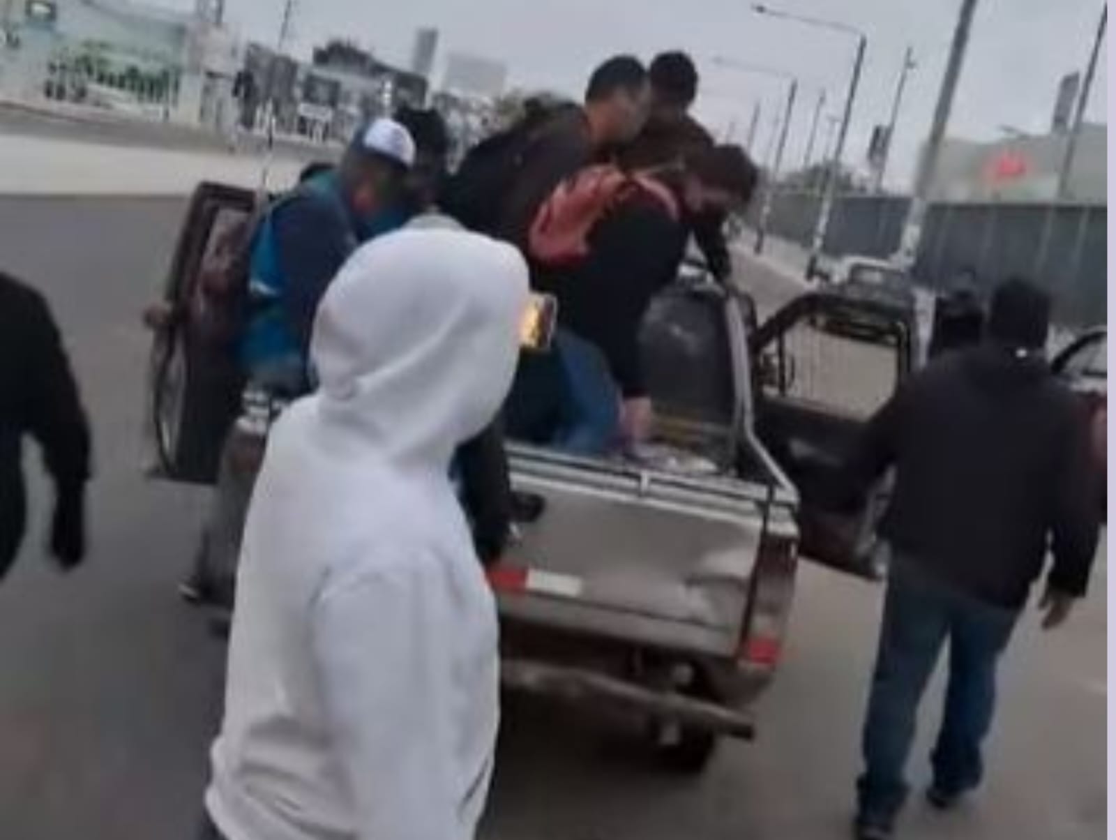Piura: Fiscalización decomisa productos a comerciante informal de manera inapropiada