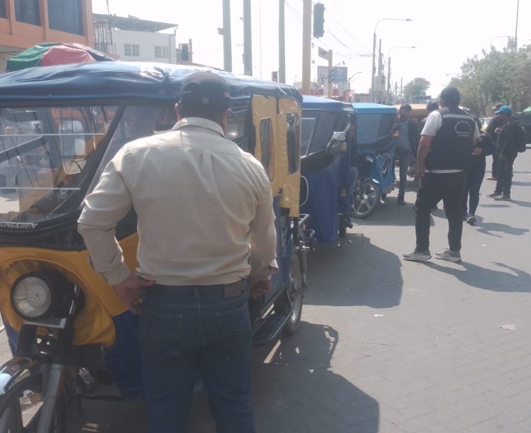 Operativos contra el transporte informal en Piura deja 24 mototaxis y cuatro autos sancionados