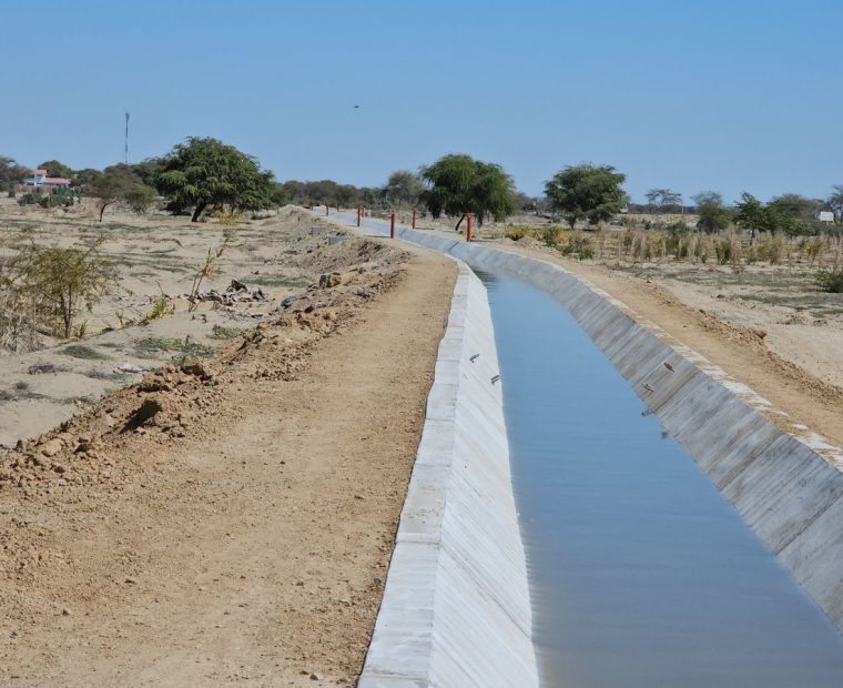 Piura: Más de 500 agricultores se benefician con canal de riego en Cura Mori