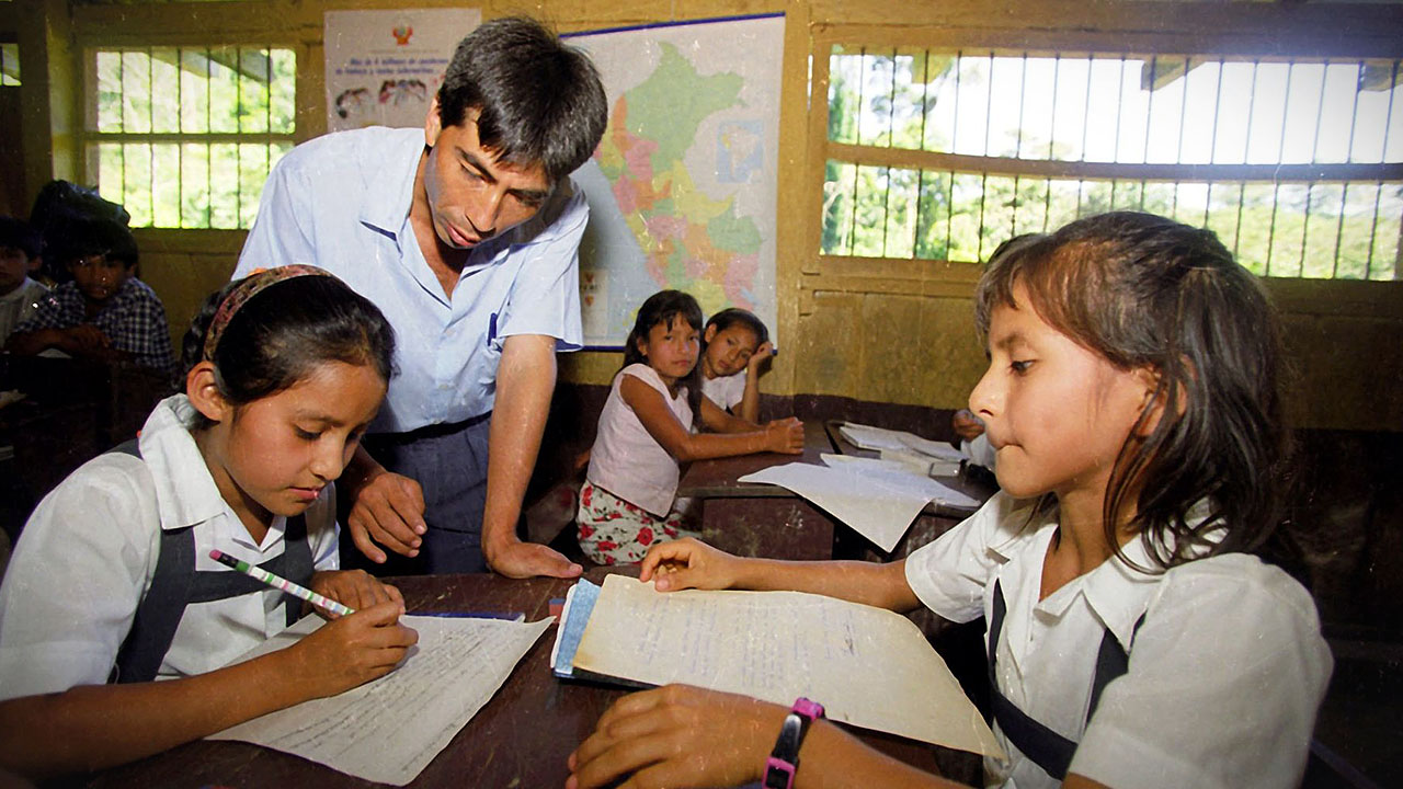 Minedu: A partir del 2025 se volverá a dictar el curso de Educación Cívica