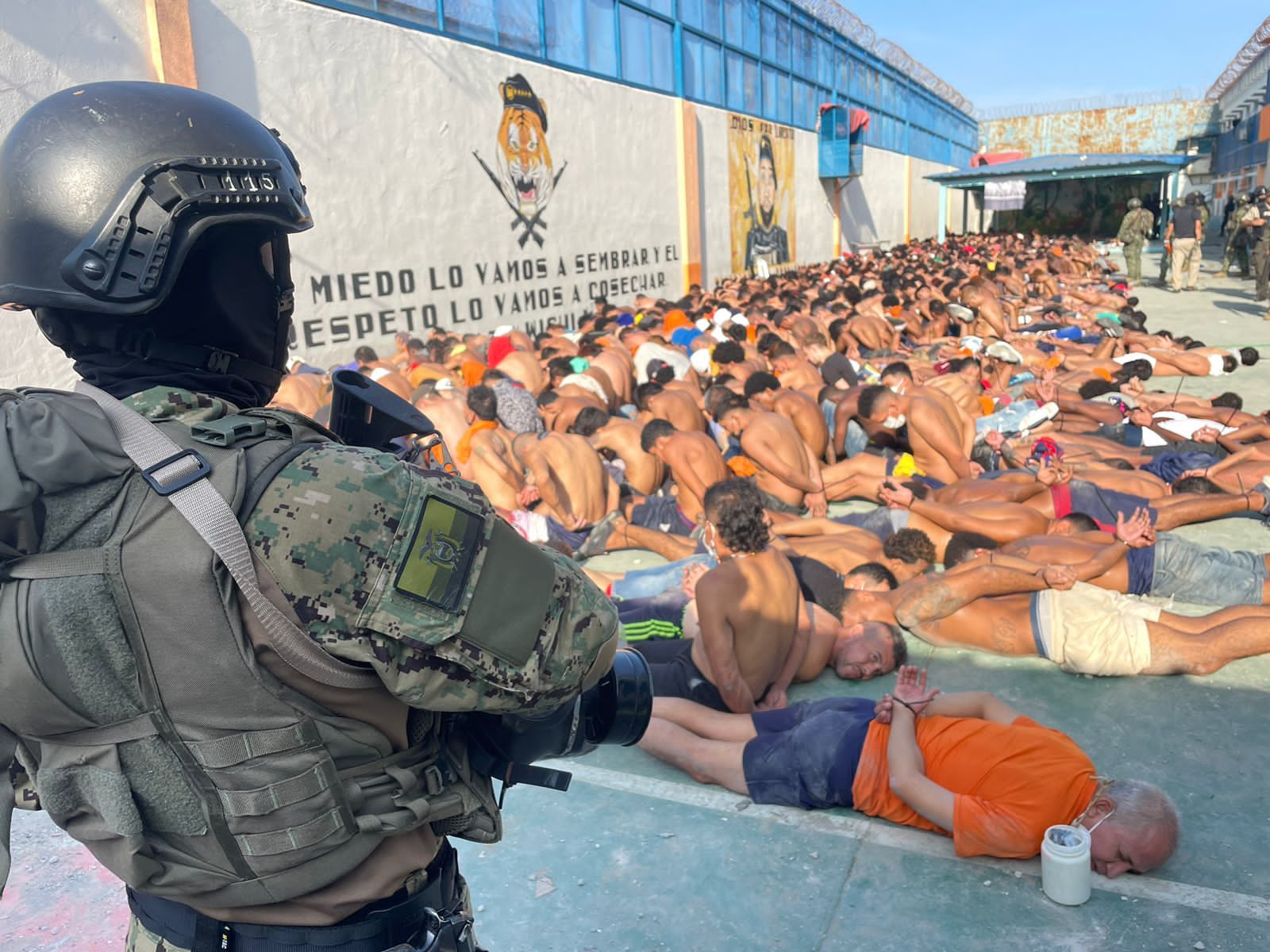 Fuerza Popular plantea que militares administren las cárceles del país
