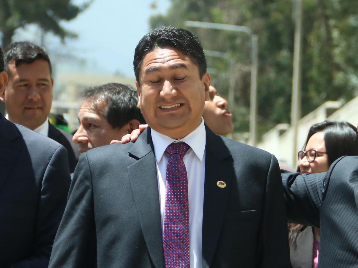 Wilfredo Pedraza: “Es un desastre para el Gobierno no capturar a Vladimir Cerrón”